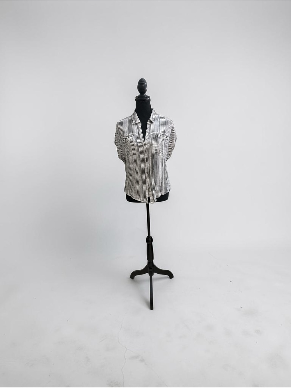 Lucky Brand Black & White Striped Short-Sleeve Button-Down